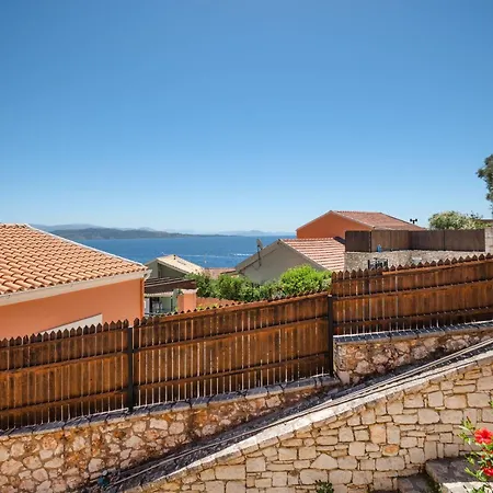 Takis House Apartment