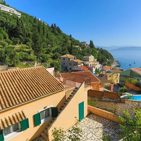 Appartamento Takis House *