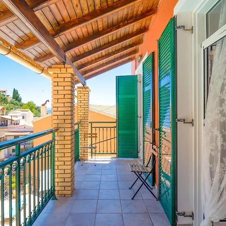 Takis House Apartment *
