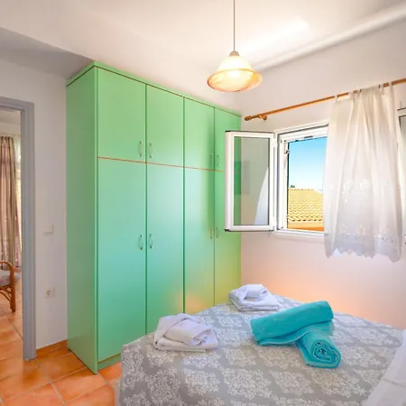 Apartament Takis House *