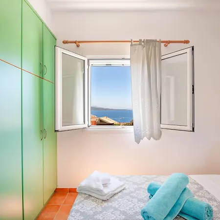 Апартаменты Takis House Katavolos