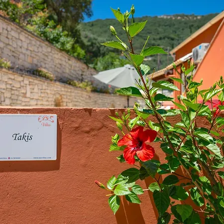 Apartament Takis House *